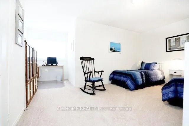 Additional image 11 of 4198 Fuller Cres