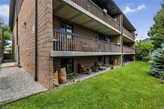 Additional image 14 of 482 James St Unit 104