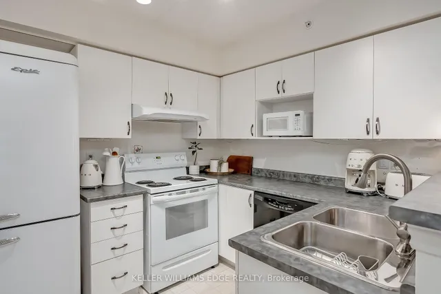 Additional image 12 of 1350 Main St Unit 308