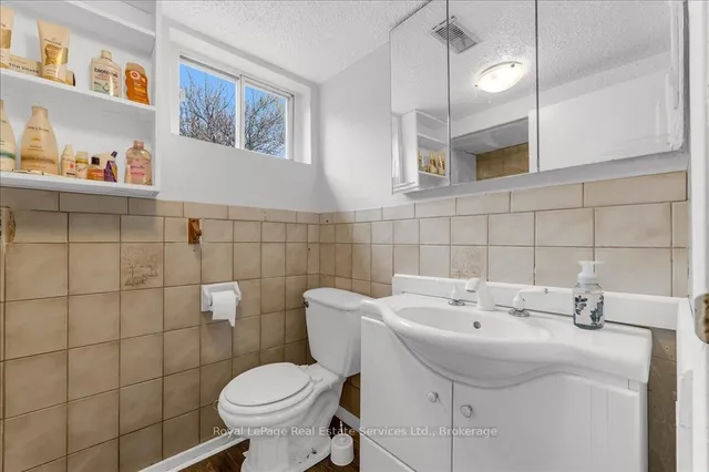 Additional image 19 of 51 Athens St