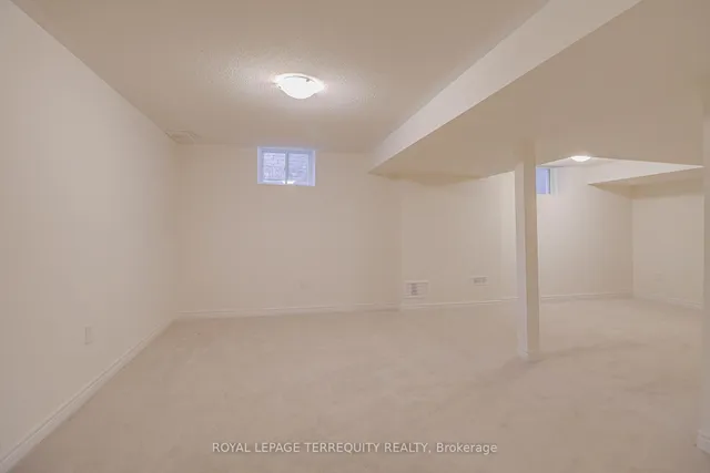 Additional image 33 of 3915 Koenig Rd