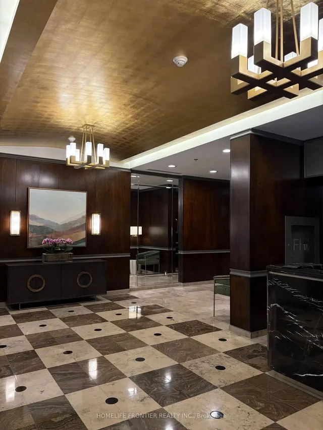 388 Bloor St Unit 1107