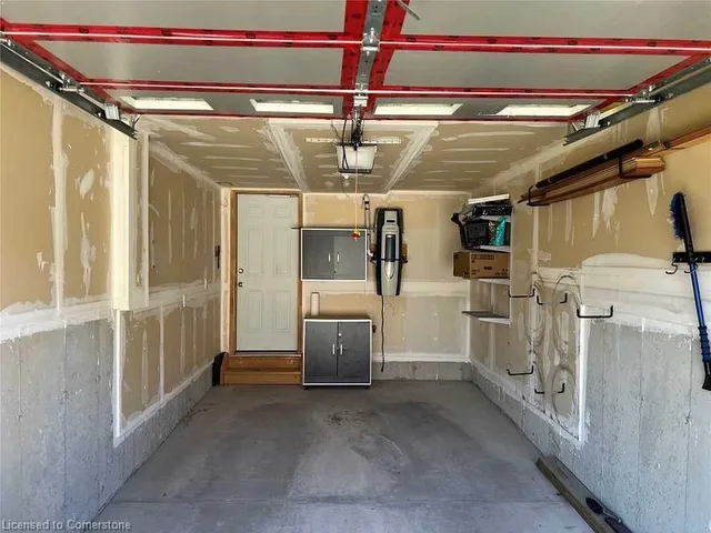 Additional image 8 of 305 Briarmeadow Dr Unit 9