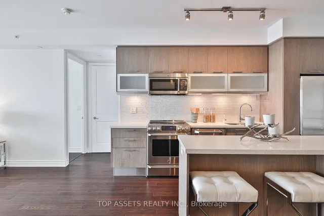 Additional image 19 of 388 Yonge St Unit 6609