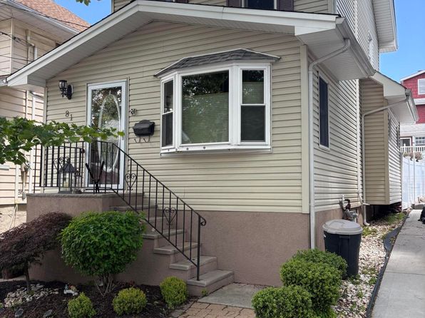Property image for 81 Winthrop Pl, Staten Island, NY 10314