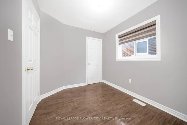 Additional image 33 of 18 Nathaniel Cres