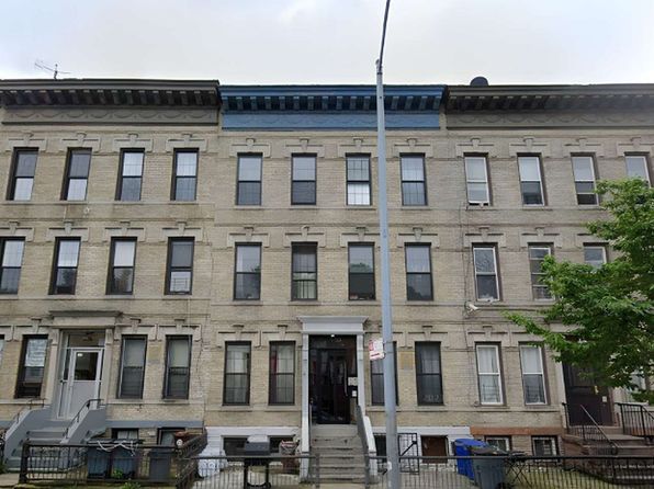 540 Bainbridge St, Brooklyn, NY 11233