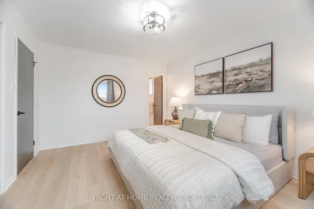 Additional image 18 of 172 Merrilee Cres