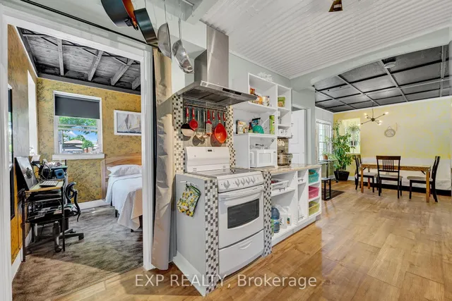 Additional image 18 of 82 Kehl St