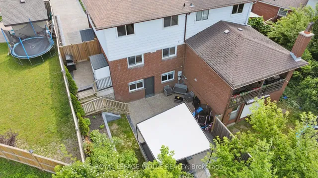 Additional image 39 of 122 Mooregate Cres