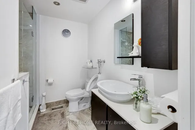 Additional image 13 of 8 Suraty Ave