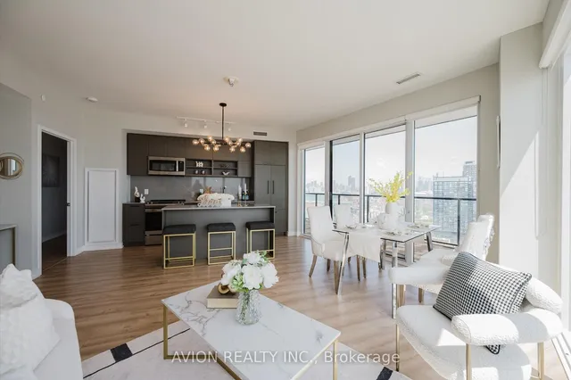 Additional image 24 of 135 East Liberty St Unit 2609