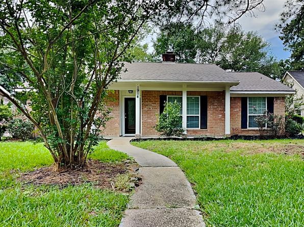 1914 Lake Hills Dr, Humble, TX 77339