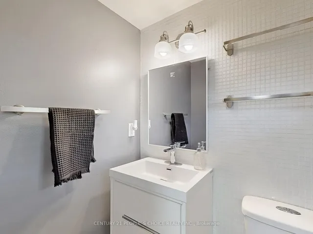 Additional image 17 of 46 Oakmeadow Dr