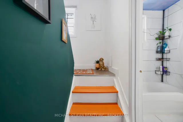 Additional image 20 of 10 Alice St