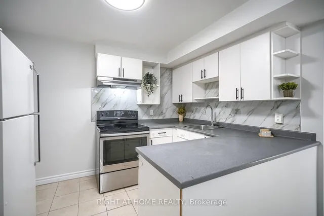 Additional image 31 of 14 Amulet St