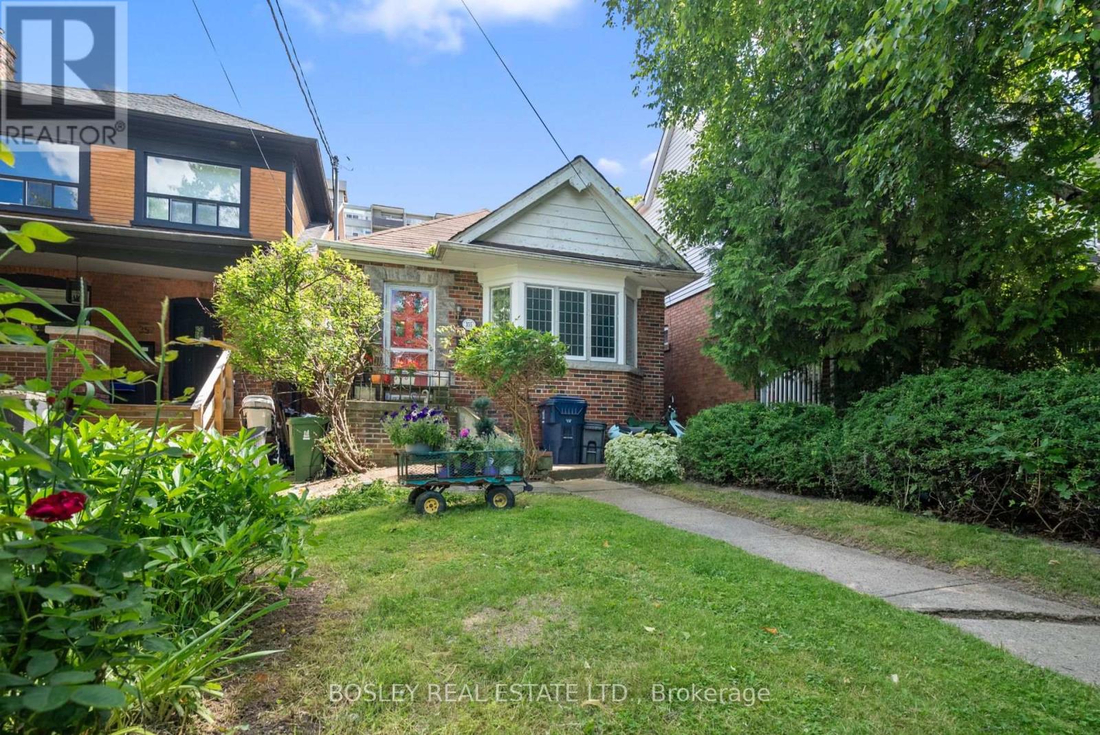 355 ROEHAMPTON AVENUE|Toronto (Mount Pleasant East), Ontario M4P1S3