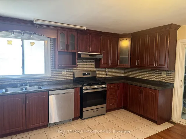 Additional image 17 of 33 Elfreda Blvd