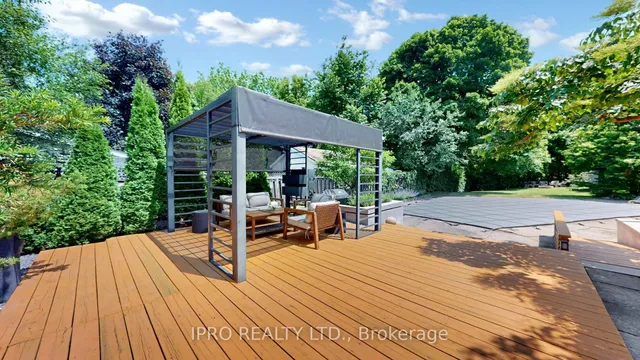 Additional image 32 of 35 Clarence St