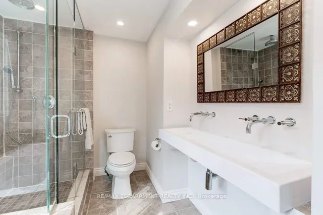 Additional image 24 of 282 PINE COVE Rd