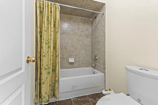 Additional image 26 of 62 Knightswood Cres