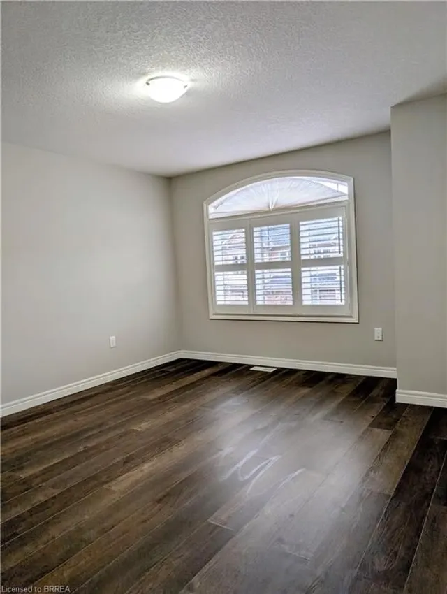 Additional image 12 of 14 Serenity Lane