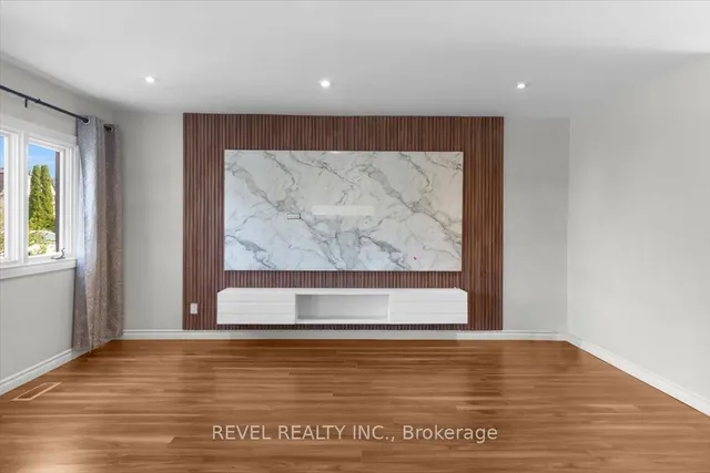 Additional image 6 of 233 Normanhurst Ave