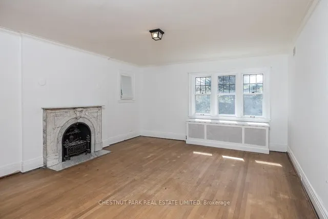 Additional image 23 of 208 Roxborough Dr