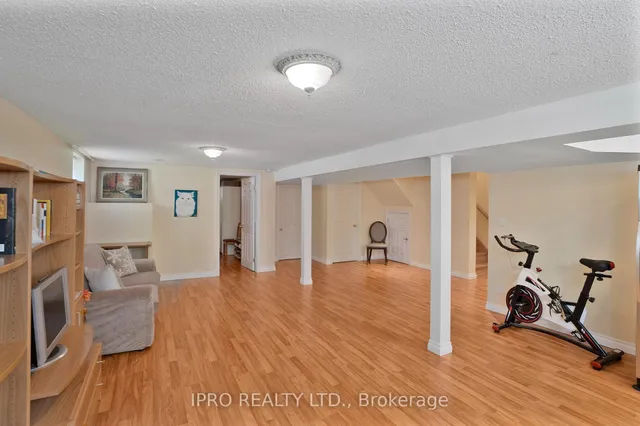 Additional image 40 of 162 Goulding Ave