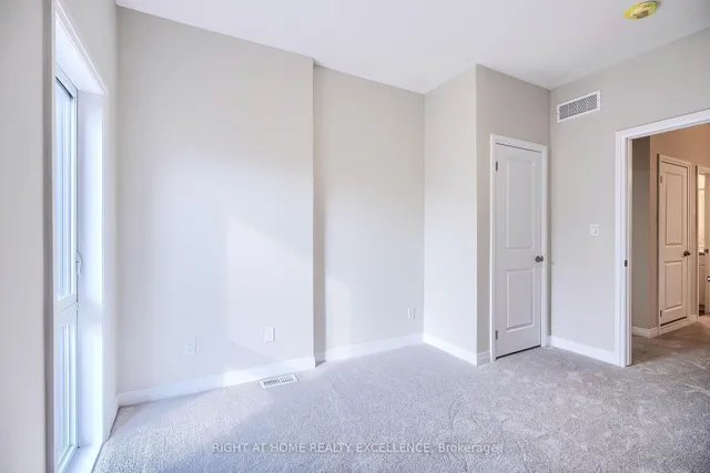 Additional image 23 of 261 Woodbine Ave Unit 28