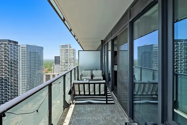 Additional image 37 of 185 Roehampton Ave Unit 3101