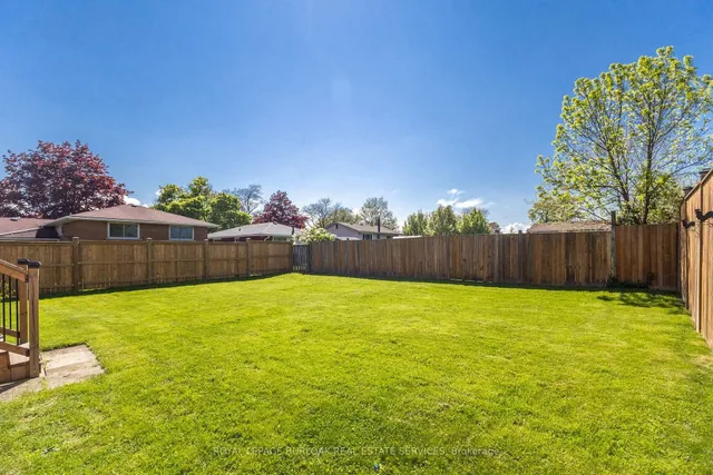 Additional image 29 of 948 Upper Sherman Ave