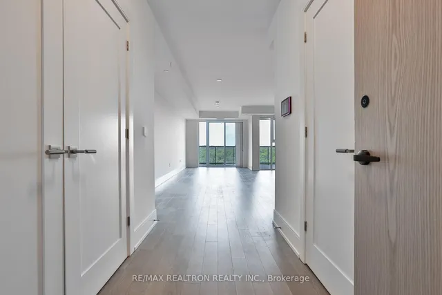 Additional image 10 of 10 Inn On The Park Dr Unit 901