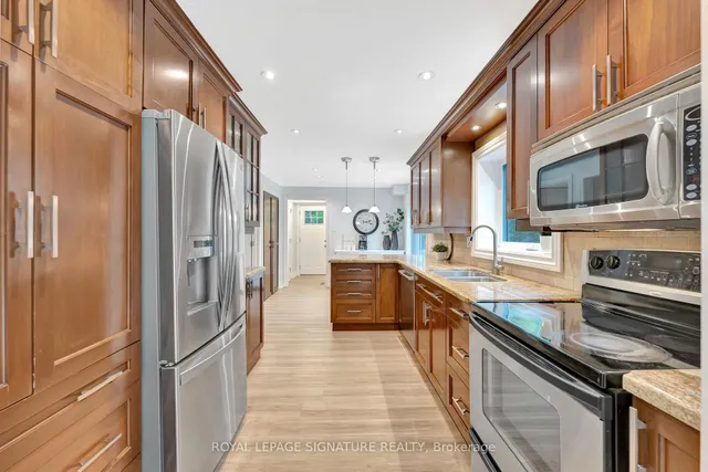 Additional image 15 of 144 Macdonald Cres