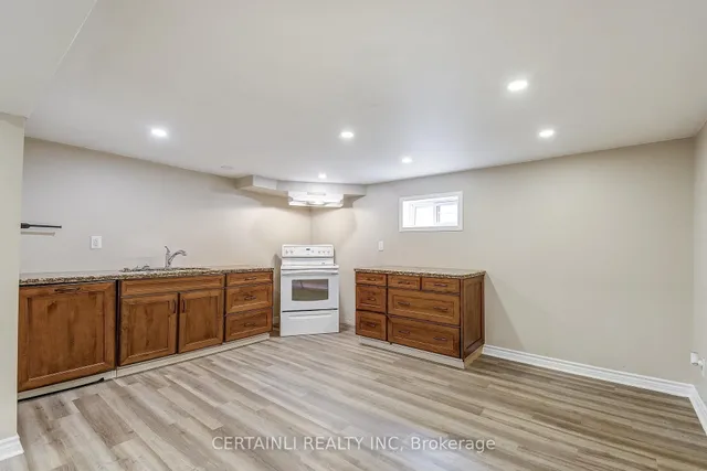 Additional image 21 of 355 East 21st St