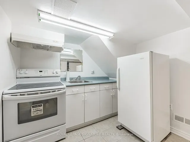 Additional image 24 of 88 Cloverlawn Ave