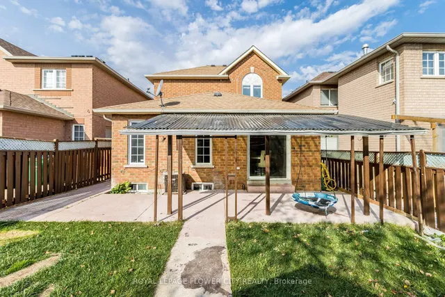 Additional image 45 of 51 Blue Whale Blvd