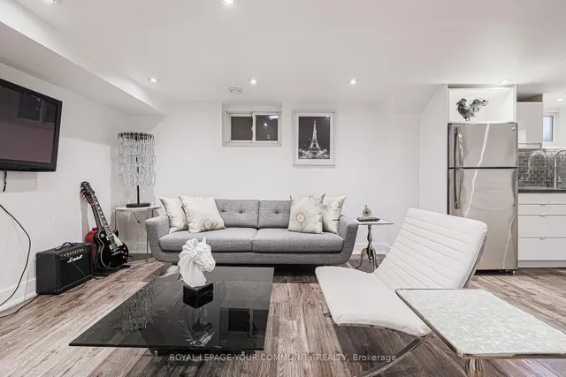 Additional image 30 of 52 Princeway Dr