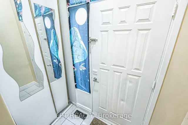 Additional image 9 of 10 Fanshawe Dr