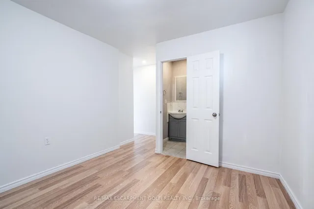 Additional image 32 of 16 Edgehill Dr