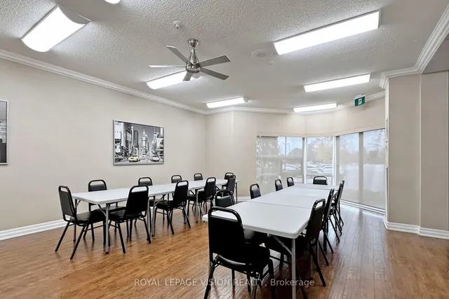 Additional image 36 of 20 Dean Park Unit 401