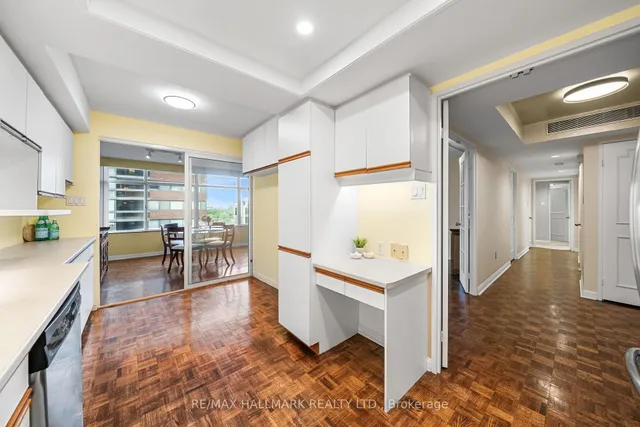 Additional image 17 of 900 Yonge St Unit 1101