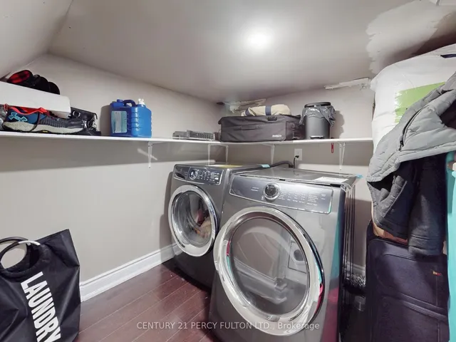 Additional image 40 of 96 Humberstone Cres