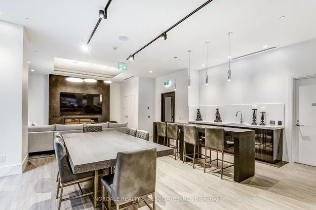 Additional image 5 of 28 Widmer St Unit 2721