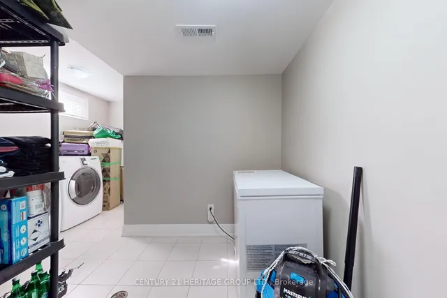 Additional image 46 of 16 Marblehead Rd