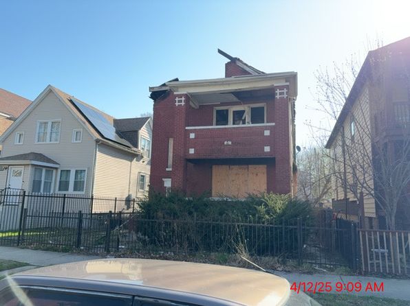 8241 S Saginaw Ave, Chicago, IL 60617