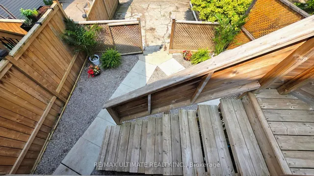 Additional image 46 of 266 Highfield Rd