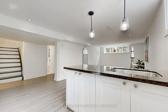 Additional image 29 of 5 Penetang Cres