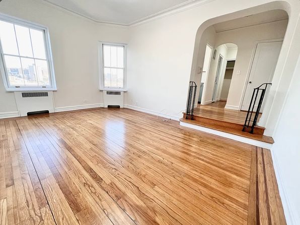 135 W 225th St APT 6L, Bronx, NY 10463
