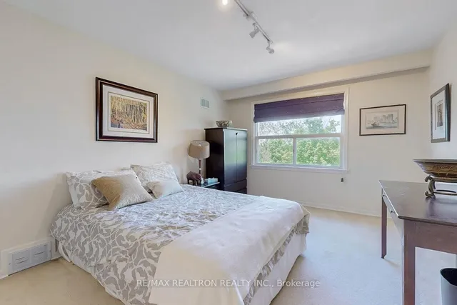 Additional image 25 of 25 Cedar Spring Grve